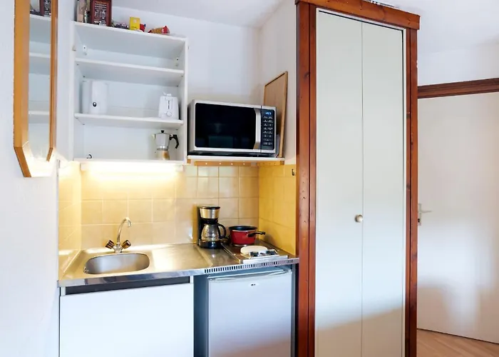 Apartment Les Du Soleil By Interhome